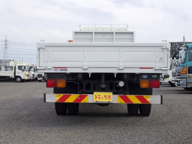 いすゞ フォワード TKG-FRR90S2(2WD)の写真6