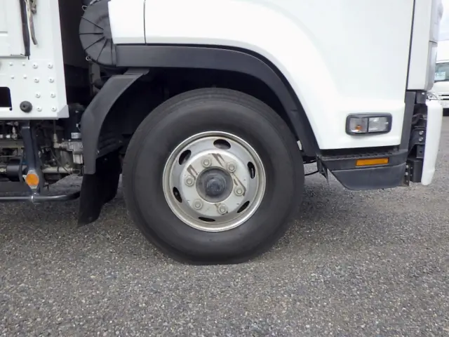 いすゞ フォワード TKG-FRR90S2(2WD)の写真24