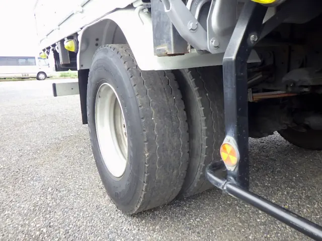 いすゞ フォワード TKG-FRR90S2(2WD)の写真26