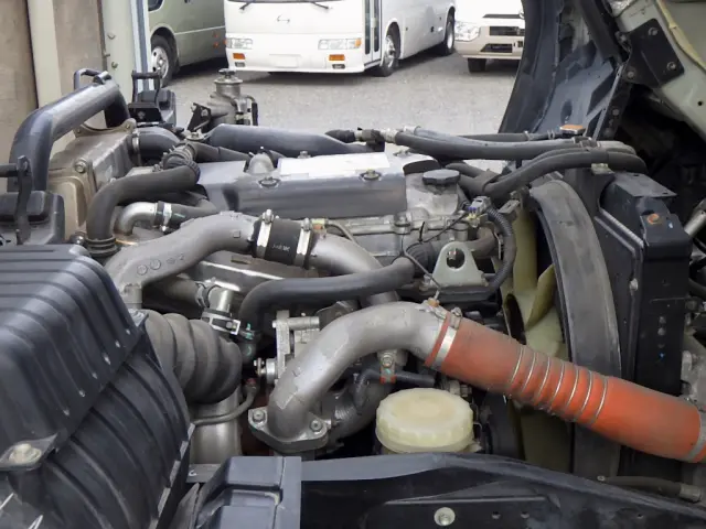 いすゞ フォワード TKG-FRR90S2(2WD)の写真30