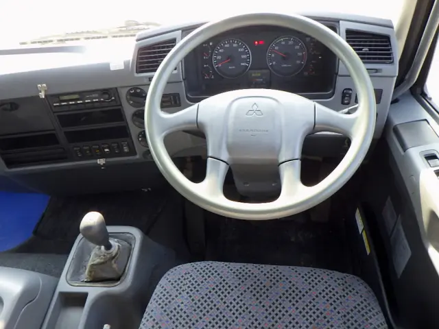 三菱 ファイター PDG-FK61F(2WD)の写真13