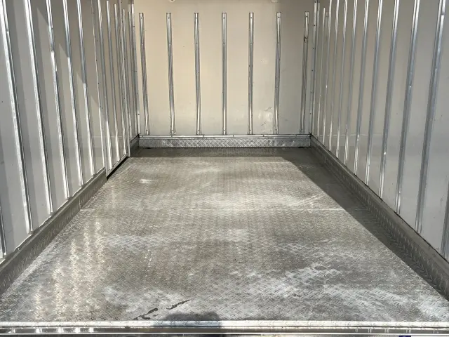 トヨタ トヨエース TPG-XZC605(2WD)の写真11