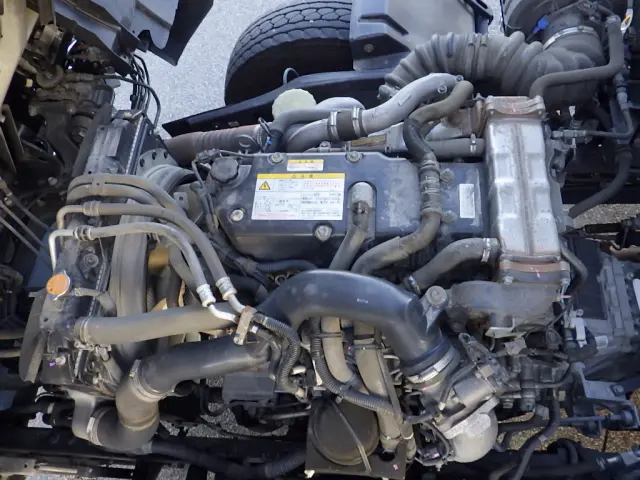 いすゞ フォワード 2RG-FRR90T2(2WD)の写真27