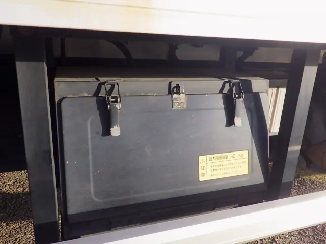 いすゞ フォワード 2RG-FRR90T2(2WD)の写真47