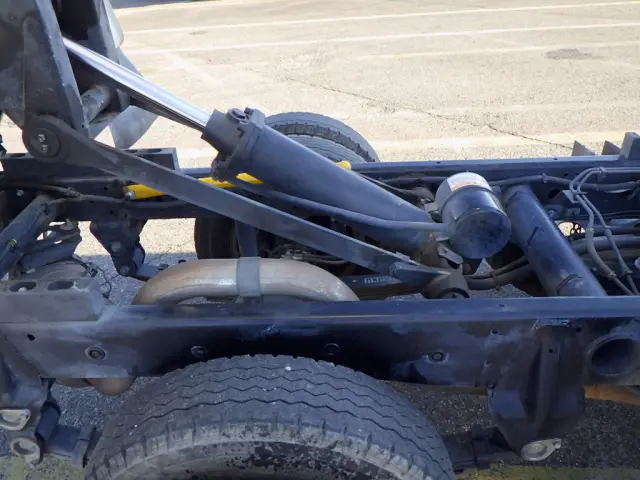 三菱 キャンター TPG-FBA60(2WD)の写真18