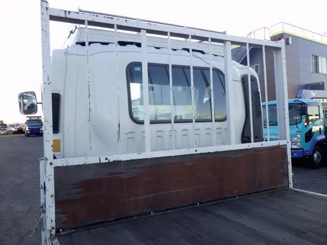 いすゞ フォワード TKG-FRR90S2(2WD)の写真10