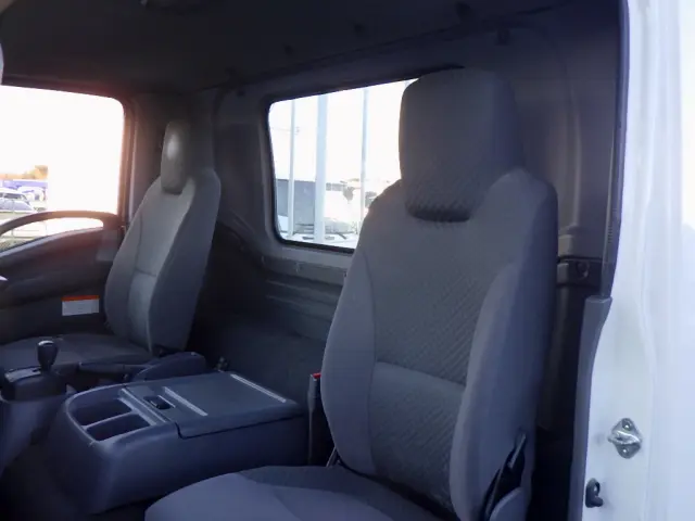 いすゞ フォワード TKG-FRR90S2(2WD)の写真11