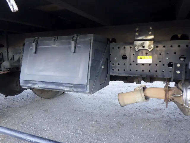 いすゞ フォワード TKG-FRR90S2(2WD)の写真20