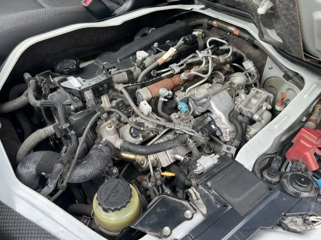 トヨタ ハイエースレジアス QDF-KDH201V(2WD)の写真34