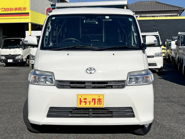 トヨタ タウンエースバン 5BF-S413M(4WD)の写真2