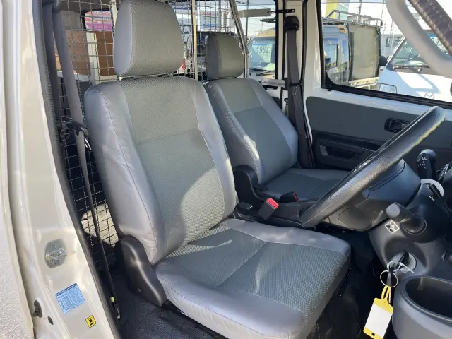 トヨタ タウンエースバン 5BF-S413M(4WD)の写真17