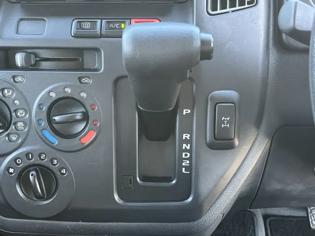 トヨタ タウンエースバン 5BF-S413M(4WD)の写真20