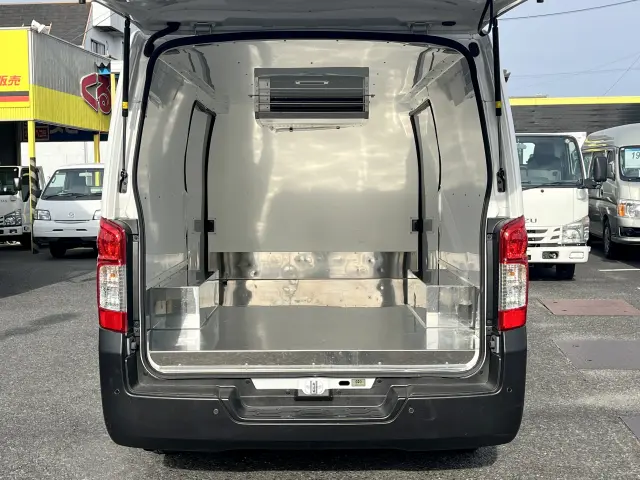 日産 キャラバン 3BF-VR2E26(2WD)の写真8