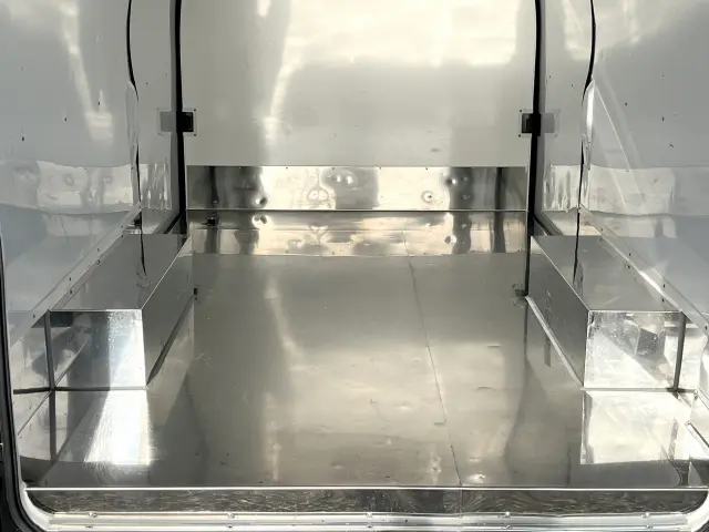 日産 キャラバン 3BF-VR2E26(2WD)の写真14