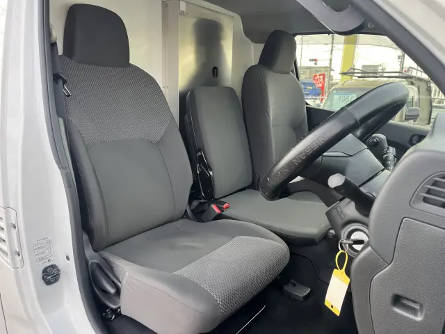 日産 キャラバン 3BF-VR2E26(2WD)の写真19