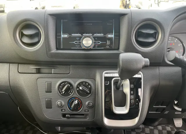 日産 キャラバン 3BF-VR2E26(2WD)の写真22