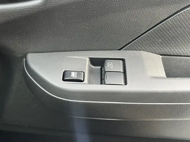 日産 キャラバン 3BF-VR2E26(2WD)の写真27