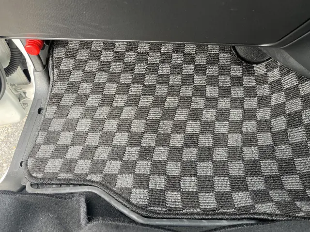 日産 キャラバン 3BF-VR2E26(2WD)の写真28