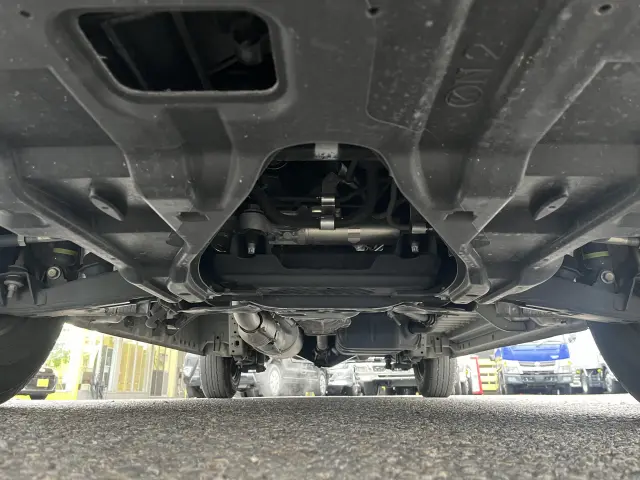 トヨタ ハイエースバン CBF-TRH200V(2WD)の写真34