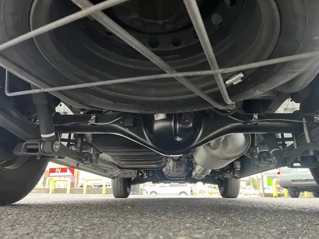 トヨタ ハイエースバン CBF-TRH200V(2WD)の写真37