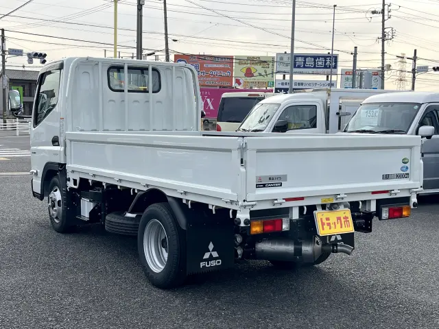 三菱 キャンター 2RG-FBA20(2WD)の写真5