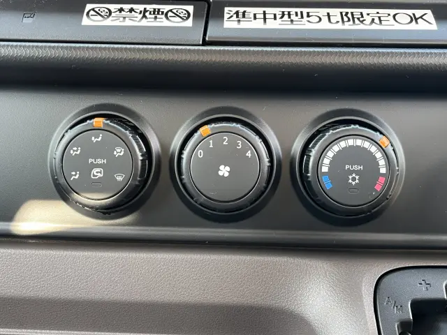 三菱 キャンター 2RG-FBA20(2WD)の写真20
