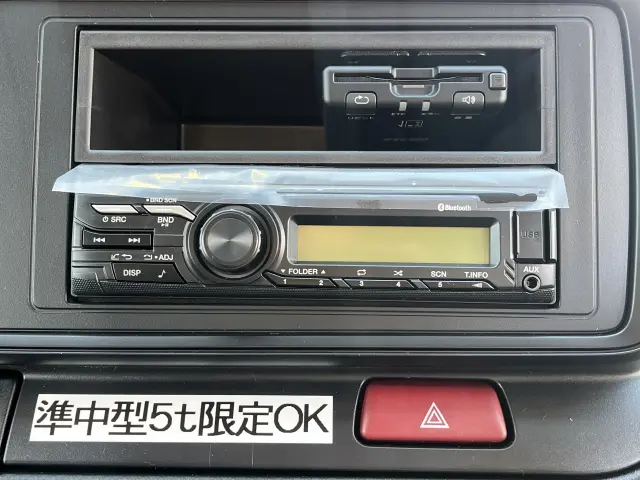 三菱 キャンター 2RG-FBA20(2WD)の写真21