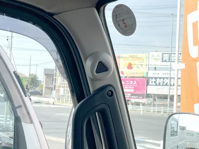 三菱 キャンター 2RG-FBA20(2WD)の写真23