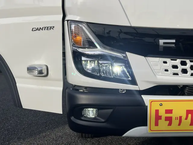 三菱 キャンター 2RG-FBA20(2WD)の写真29