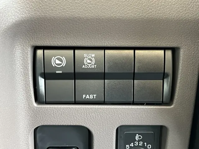 三菱 キャンター 2RG-FBA20(2WD)の写真23