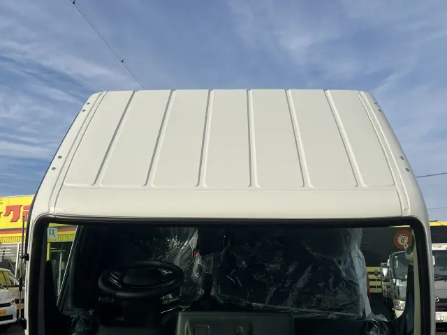 三菱 キャンター 2RG-FBA20(2WD)の写真31