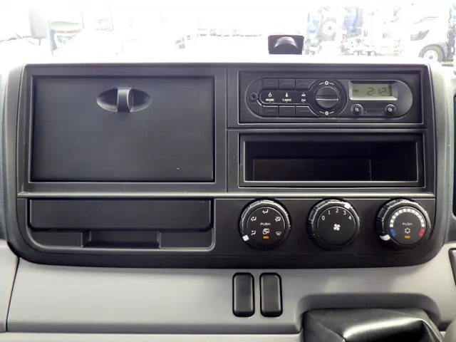 日産 アトラス TKG-FEB5W(2WD)の写真12