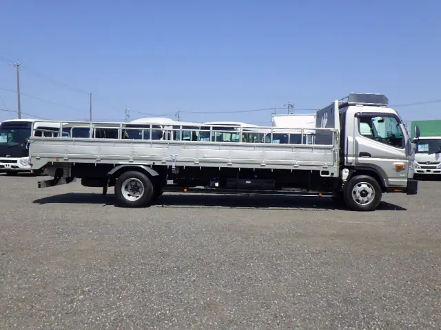 三菱 キャンター 2PG-FED90(2WD)の写真5