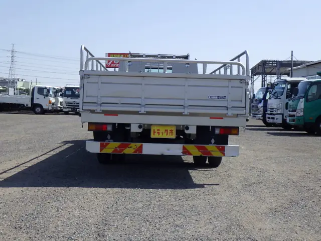 三菱 キャンター 2PG-FED90(2WD)の写真6