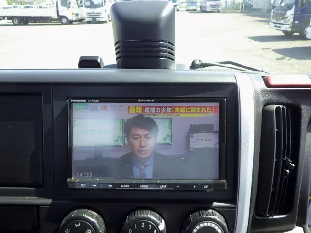 三菱 キャンター 2PG-FED90(2WD)の写真17