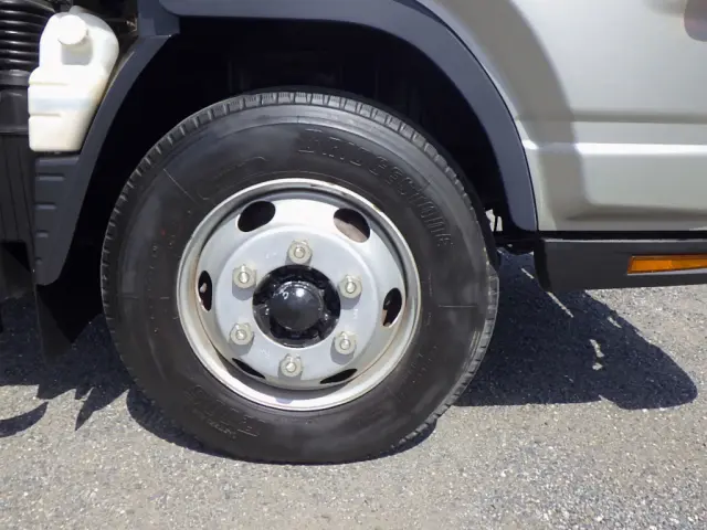 三菱 キャンター 2PG-FED90(2WD)の写真29