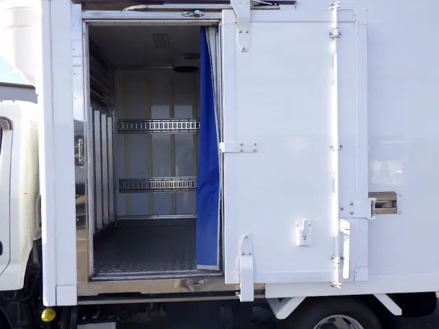 日野 デュトロ TPG-XZC605M(2WD)の写真40