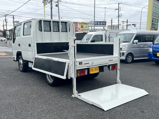 いすゞ エルフ TRG-NJS85A(4WD)の写真7