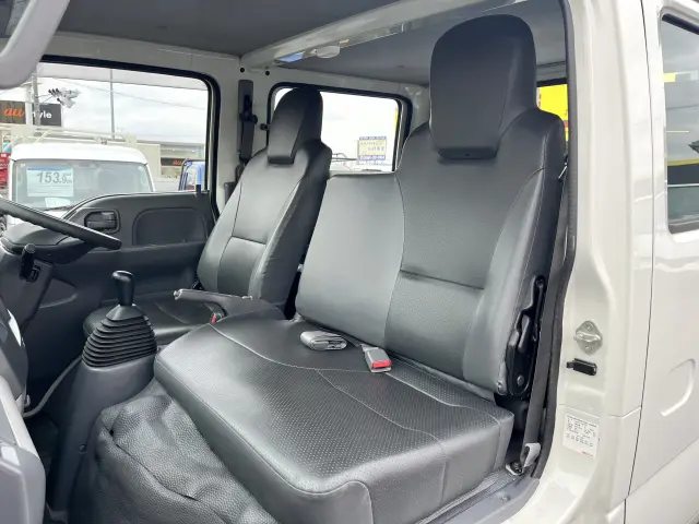 いすゞ エルフ TRG-NJS85A(4WD)の写真19