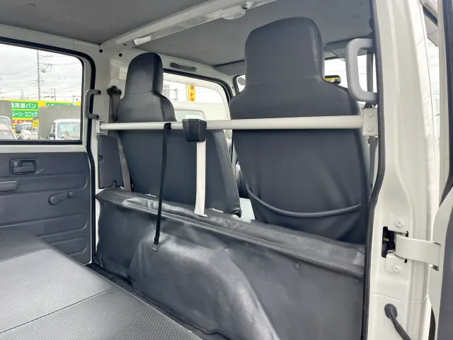 いすゞ エルフ TRG-NJS85A(4WD)の写真29