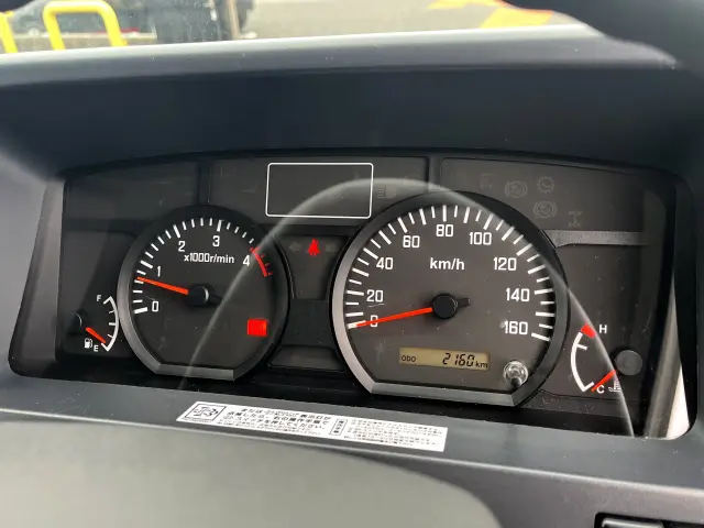 いすゞ エルフ TRG-NJS85A(4WD)の写真36