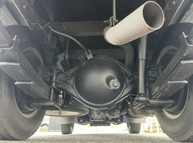 いすゞ エルフ TRG-NJS85A(4WD)の写真43