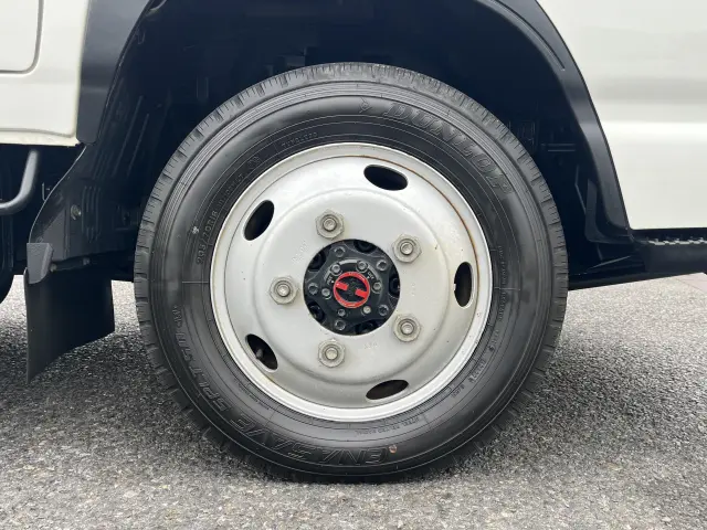 いすゞ エルフ TRG-NJS85A(4WD)の写真44