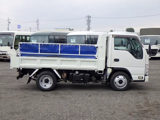 いすゞ エルフ TKG-NJR85AD(2WD)の写真5