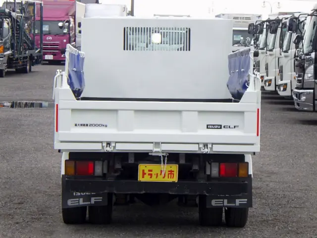 いすゞ エルフ TKG-NJR85AD(2WD)の写真6