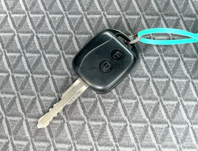 いすゞ エルフ 2RG-NHS88A(4WD)の写真33