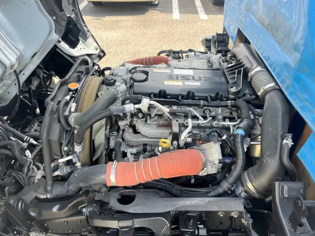いすゞ エルフ 2RG-NHS88A(4WD)の写真36