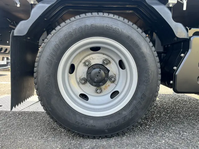 いすゞ エルフ 2RG-NHS88A(4WD)の写真47