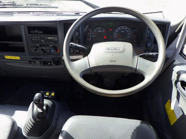 いすゞ フォワード TKG-FRR90S1(2WD)の写真11