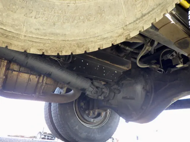 いすゞ フォワード TKG-FRR90S1(2WD)の写真25